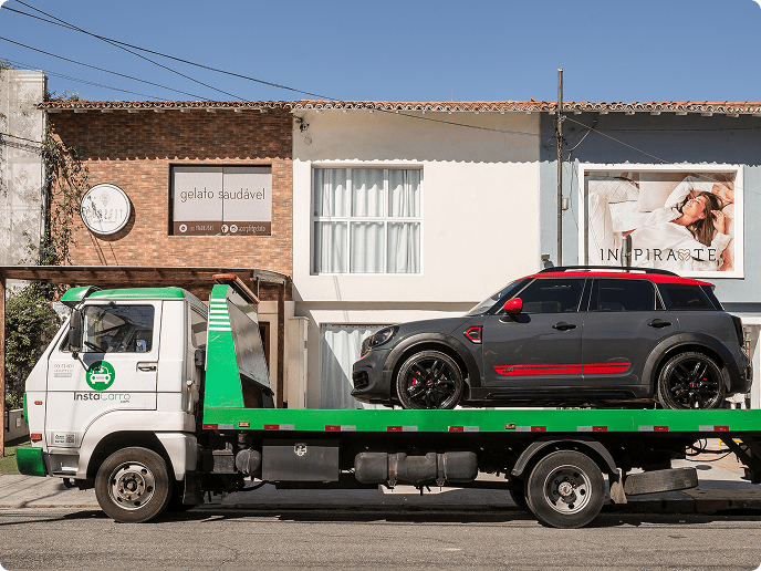 Pagamento na hora e carro retirado em casa!