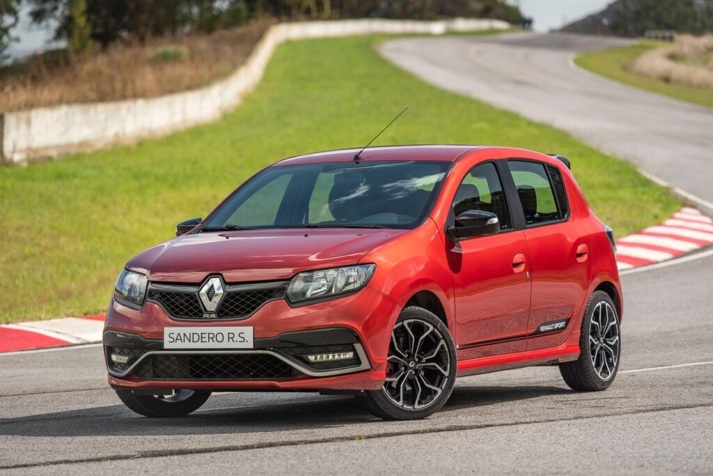 renault sandero r.s._81