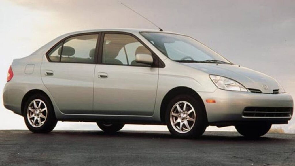 Prius: Como nasceu o primeiro Toyota híbrido do mundo produzido em larga escala 2 Toyota Prius