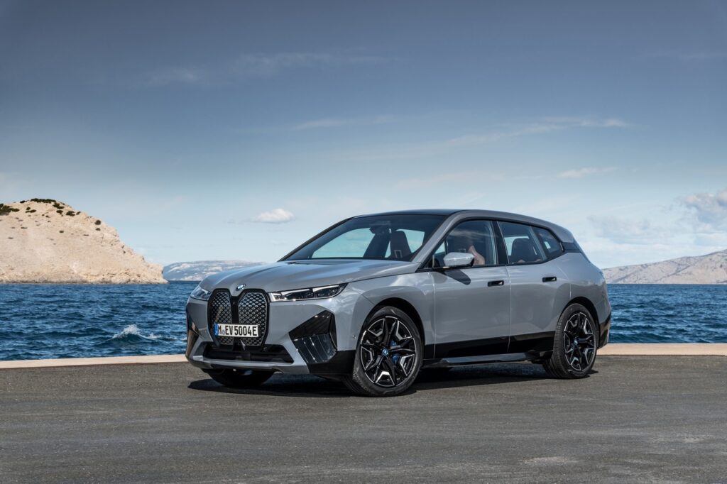 carros eletricos bmw ix xdrive50
