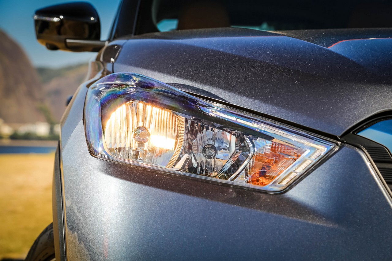 Uso dos faróis: saiba o que a legislação diz sobre o tema, image size:1280x853