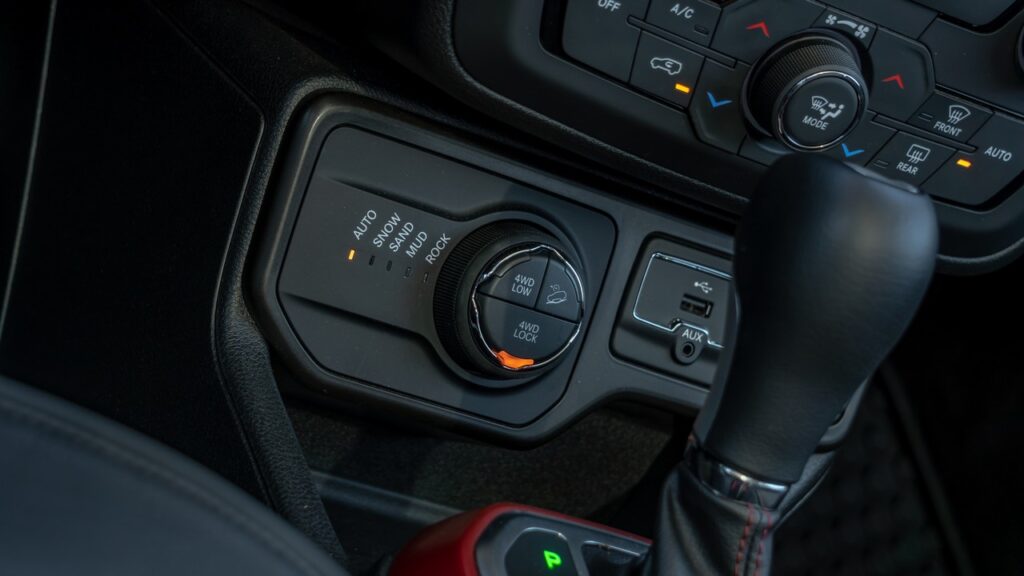 jeep renegade traçao 4x4