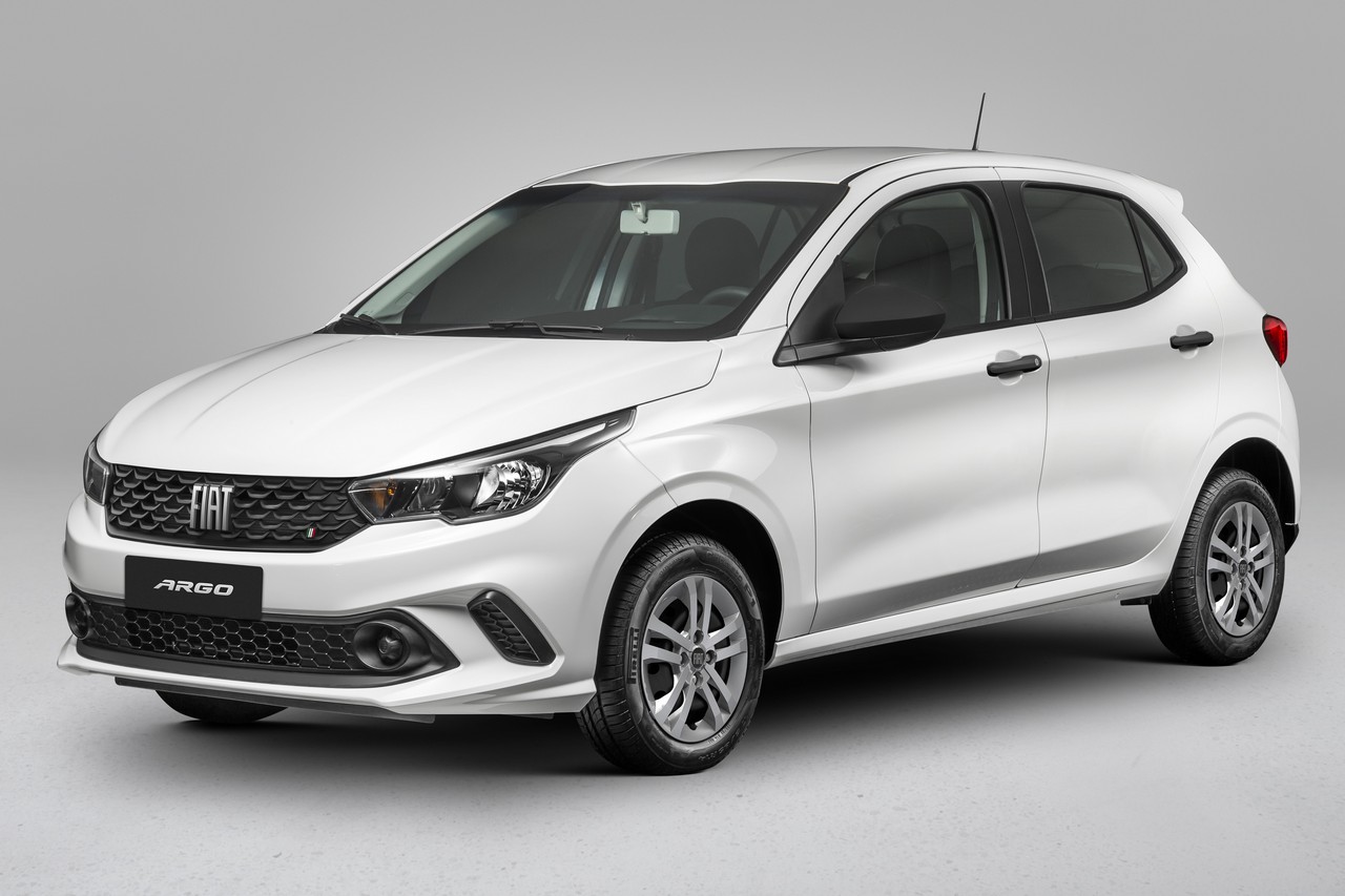 Veja a autonomia dos 5 carros 1.0 mais econômicos do Brasil