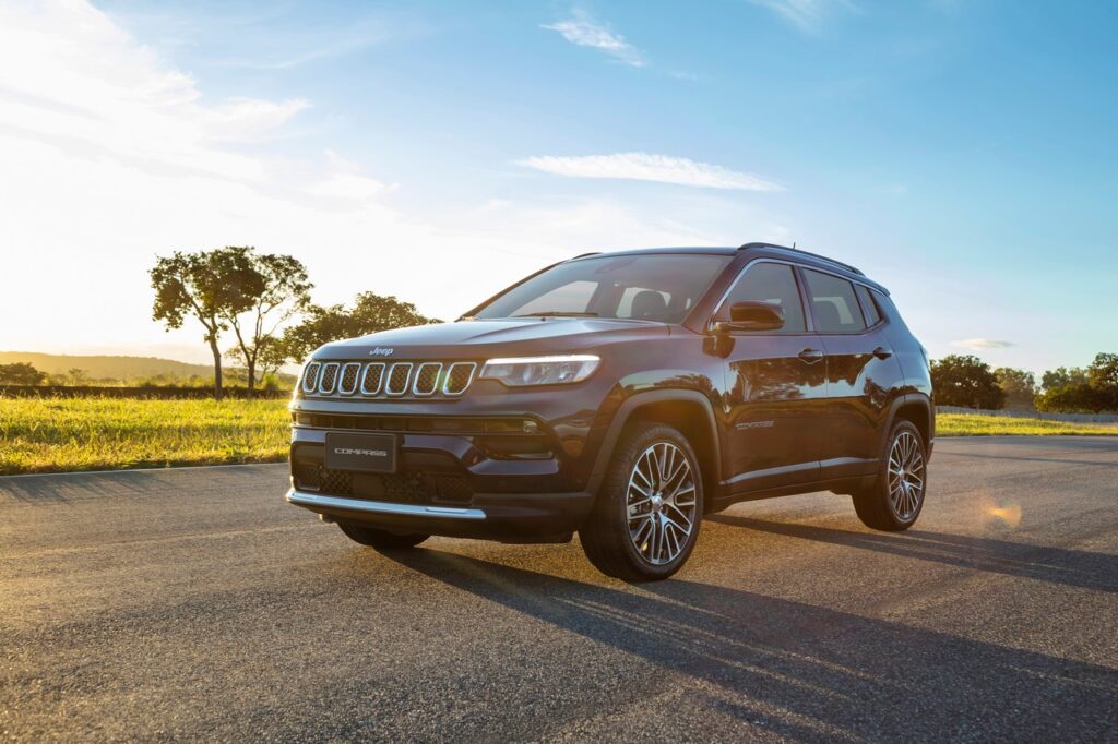 Jeep Compass completa 5 anos com 315 mil unidades 4 jeep compass limited