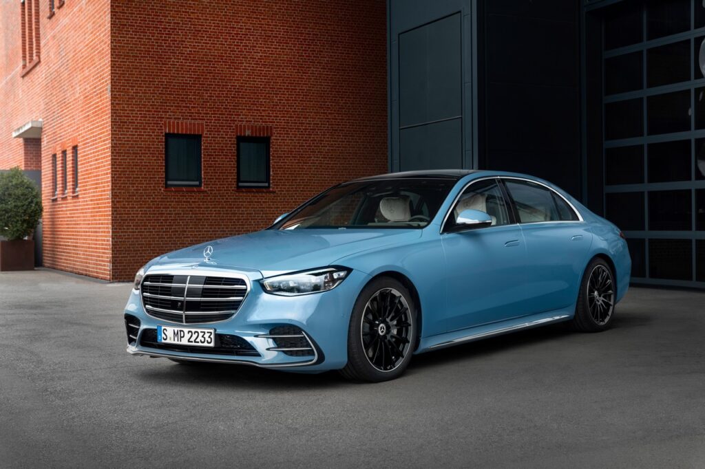 Tecnologia da Mercedes-Benz alerta sobre buraco na rua 6 tecnologia mercedes benz classe s