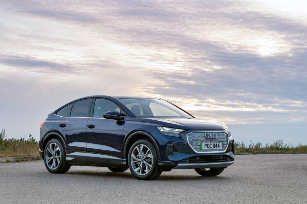 Audi Q4: SUV deve ser o elétrico mais barato da Audi 8 audi q4 etron suv elétrico frente