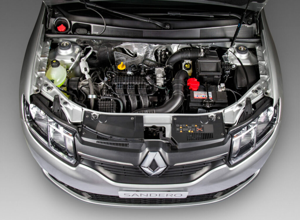renault sandero motor sce