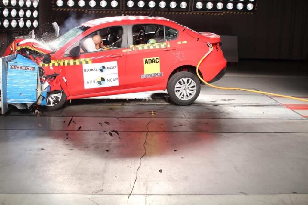Fiat Argo e Cronos levam nota zero em teste de colisão 8 fiat cronos latin ncap