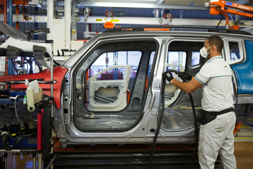 Vendas de veículos cresceram 13,1% em 2024, afirma ANFAVEA 4 produção carros jeep goiana