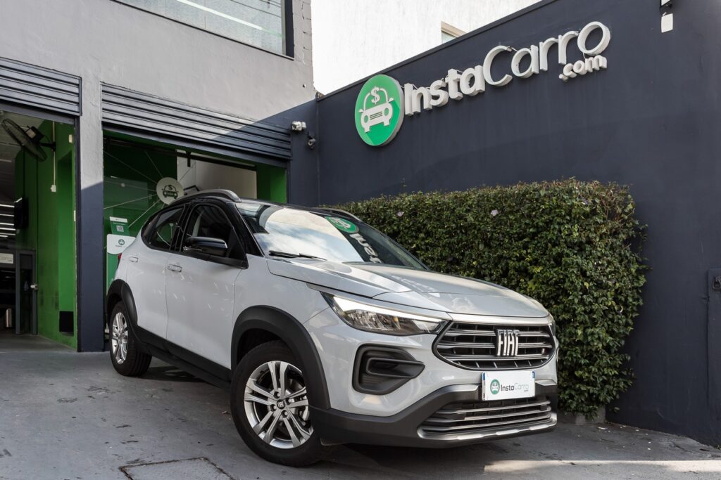 Fiat Pulse Drive CVT cinza strato