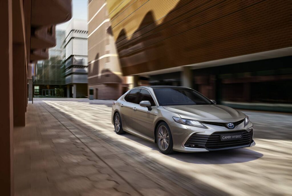 toyota camry frente