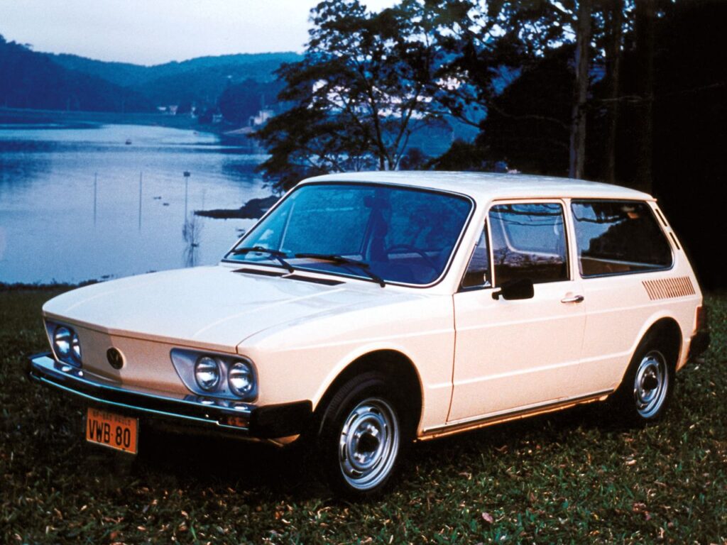 Volkswagen Brasilia - Placa amarela