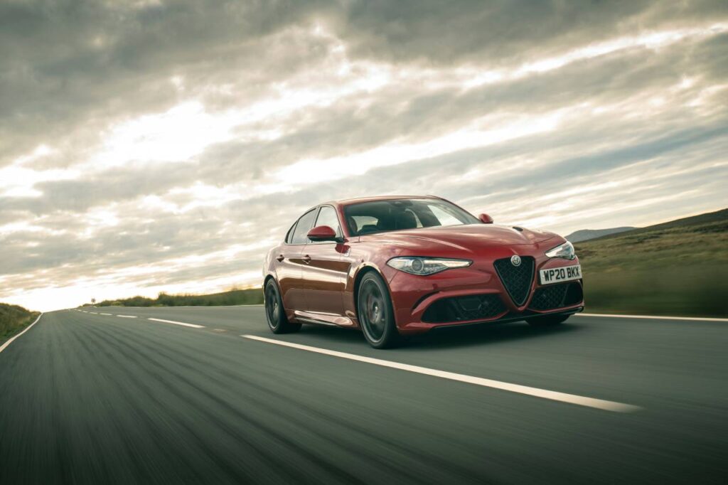 Carros legais - Alfa Romeo Giulia