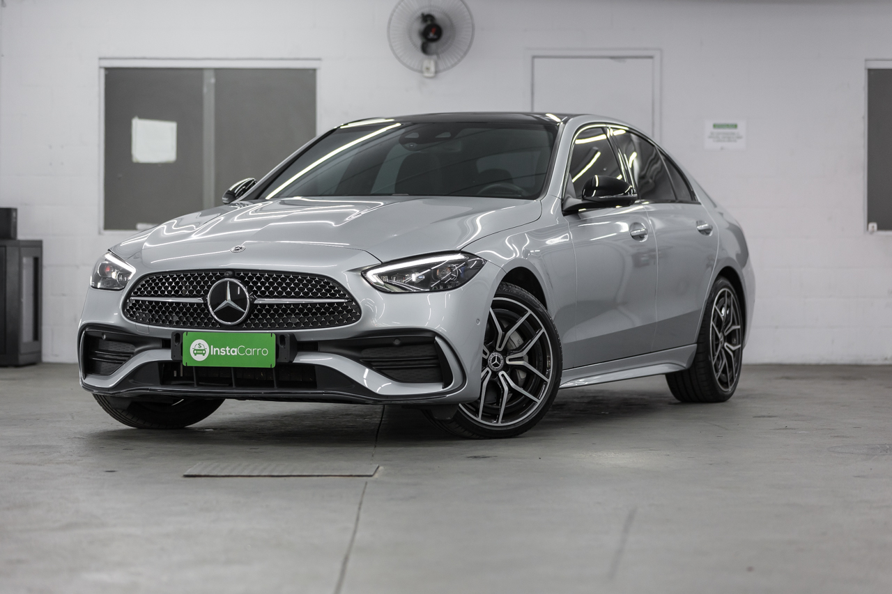 Teste: Mercedes-Benz C 300 AMG Line - preço, concorrentes, ficha técnica