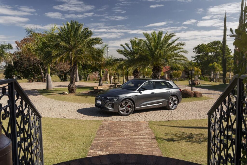 audi q8 e-tron 2024
