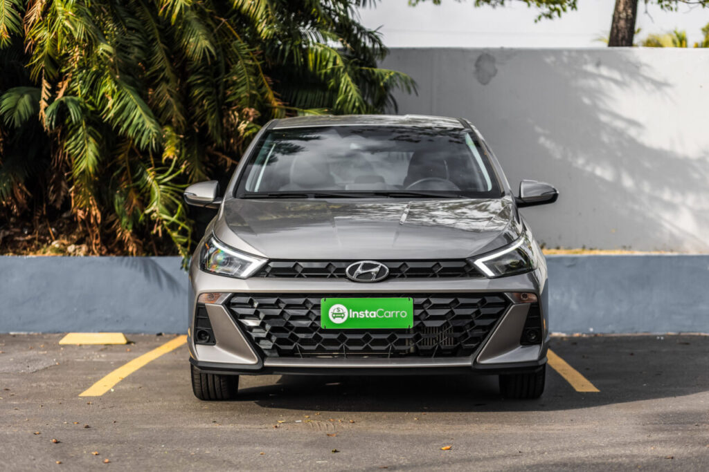 Frente HB20 Platinum Plus WebStories - Chevrolet Onix - carros automáticos baratos do mercado brasileiro - carro mais vendido no Brasil em 2024