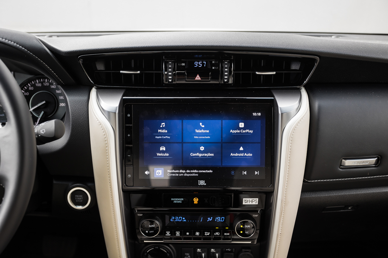 Toyota SW4 Diamond 2024 - avaliação, vídeo, ficha técnica, preço