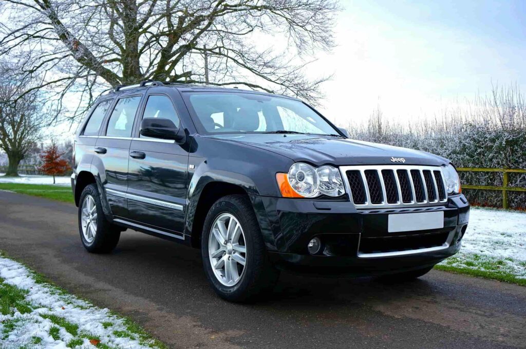 Imagem de um SUV de até 100 mil.