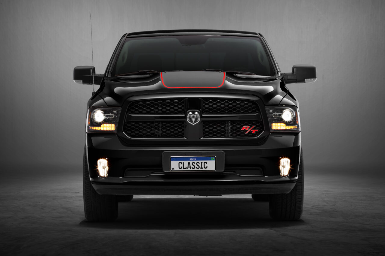 Ram Classic R/T: é versão de despedida com motor V8, image size:1280x853