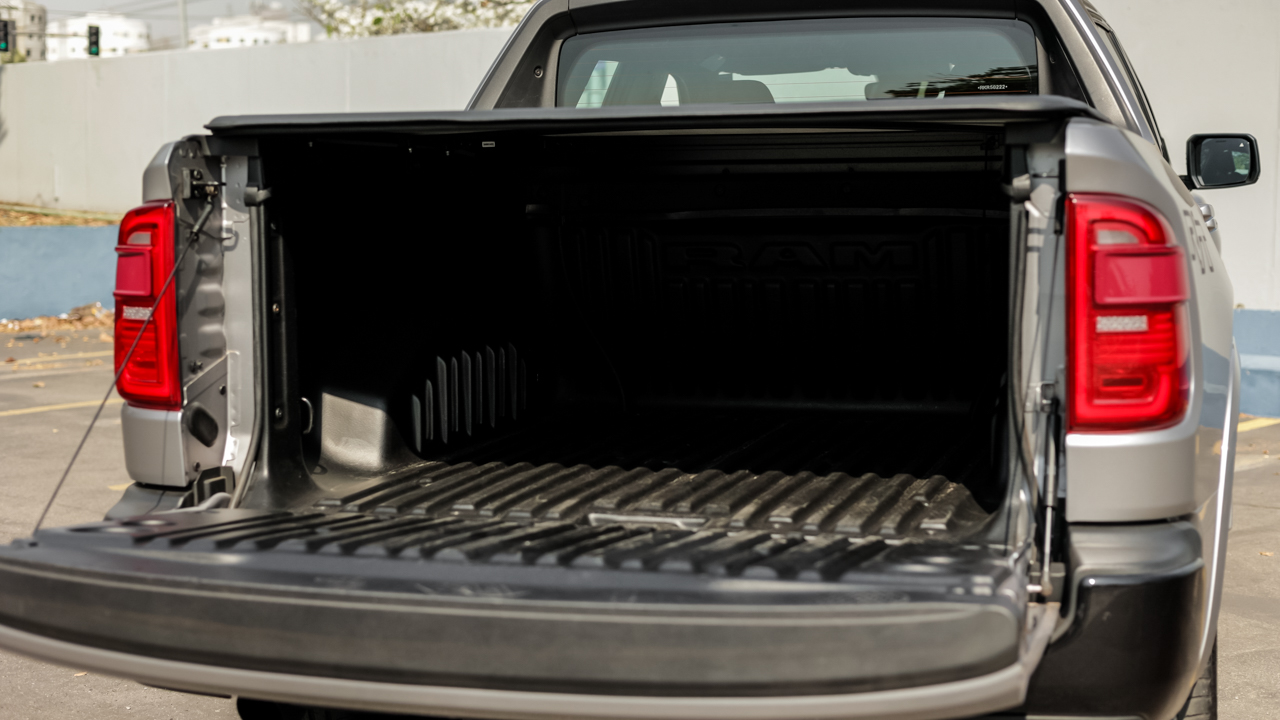 Teste da RAM Rampage R/T: vídeo, review, teste drive, ficha técnica