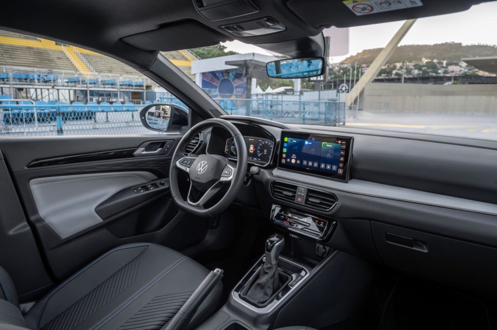 interior do VW Tera 2025 na Marquês de Sapucaí