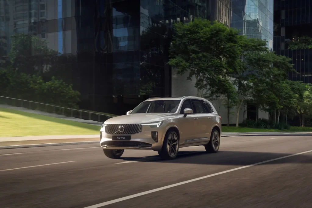 Carros de 7 lugares: os melhores modelos para comprar em 2025 8 Volvo XC90