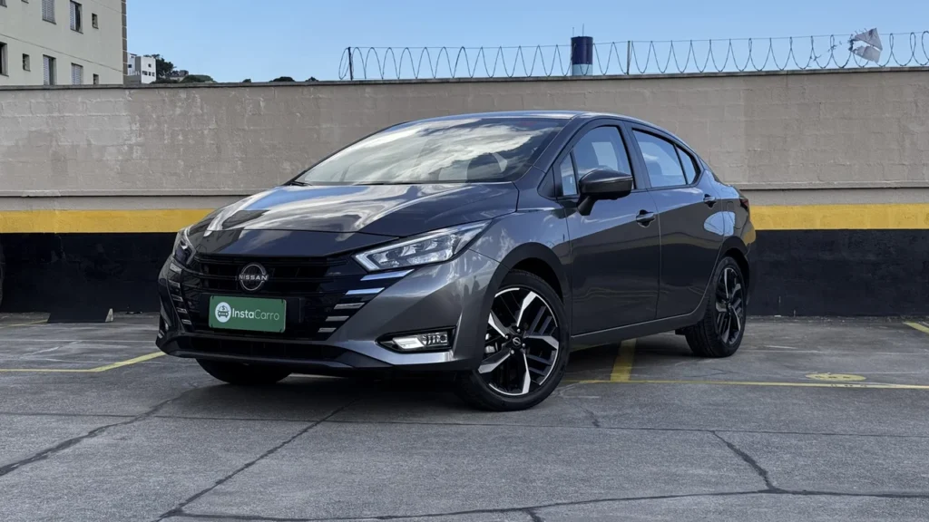 Nissan Versa Advance 2025