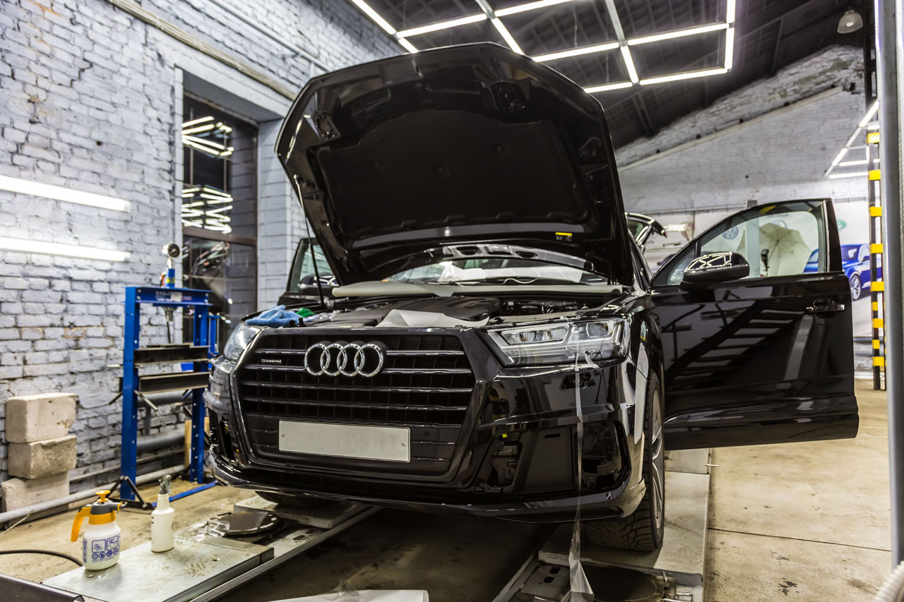 SUV Audi Q5 blindado preto - blindagem desvaloriza o veiculo - carro blindado