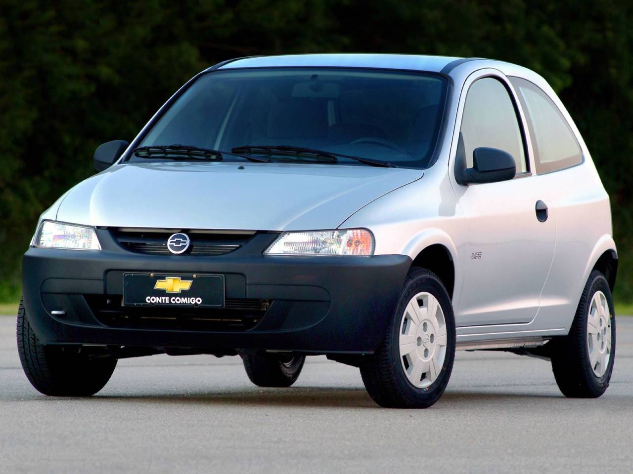 carro até 15 mil reais - Chevrolet Celta 2000