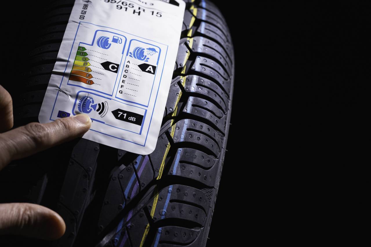 etiqueta do pneu inmetro