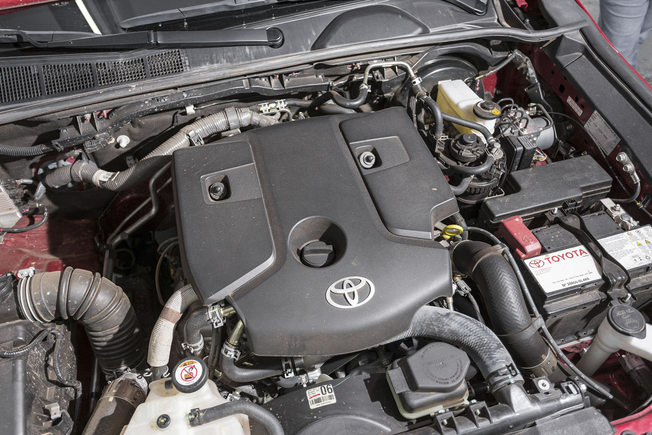Toyota Hilux SRX - motor 1GD turbodiesel