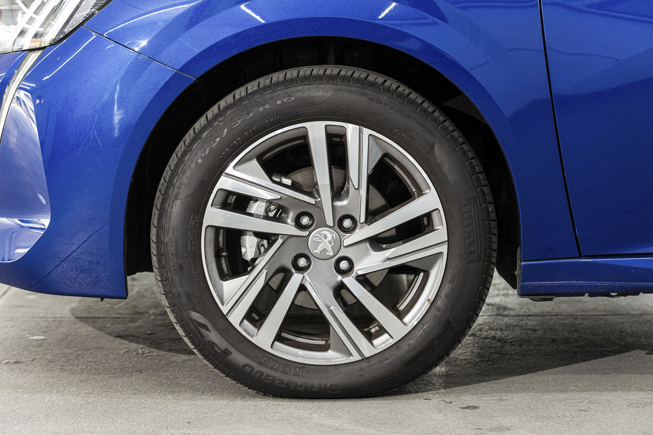 Peugeot 208 griffe - rodas de 16 polegadas