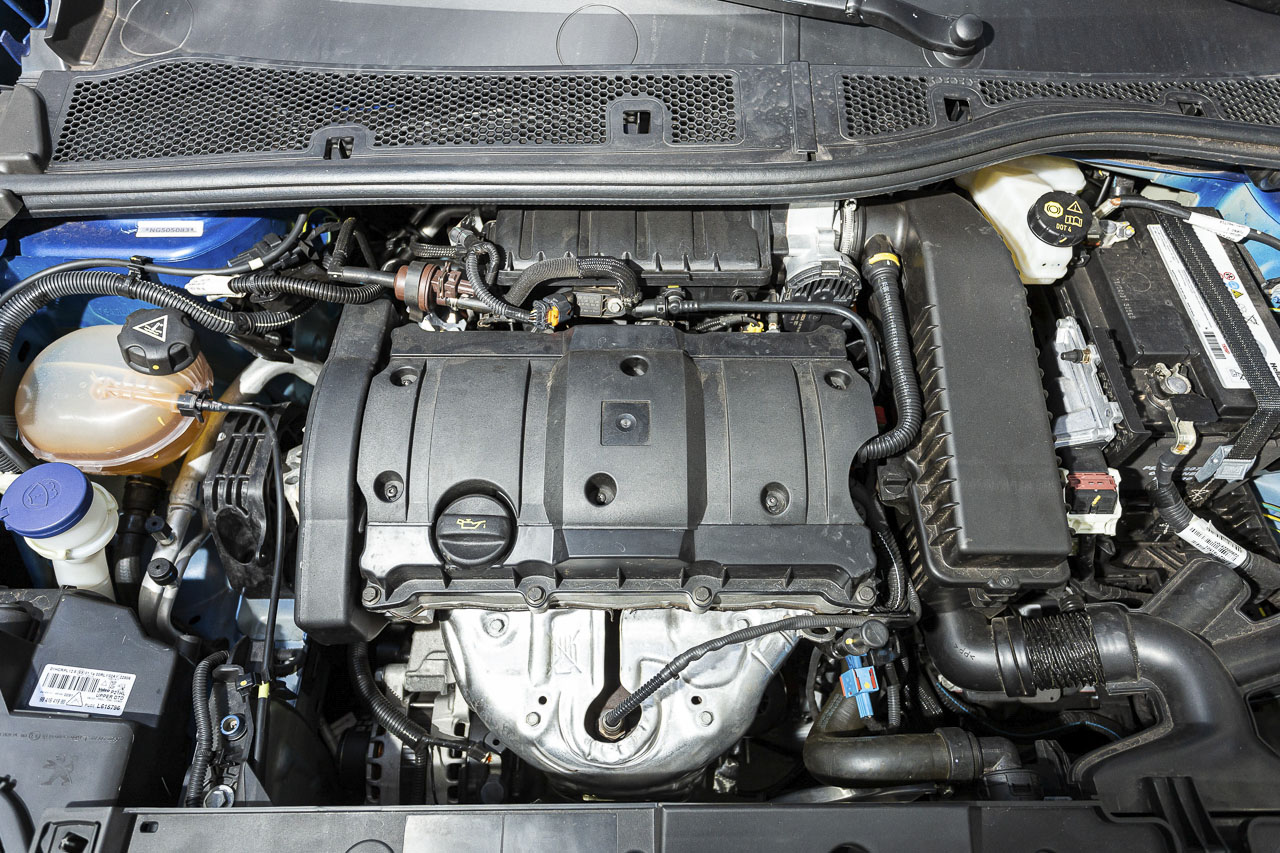 Peugeot 208 griffe - motor