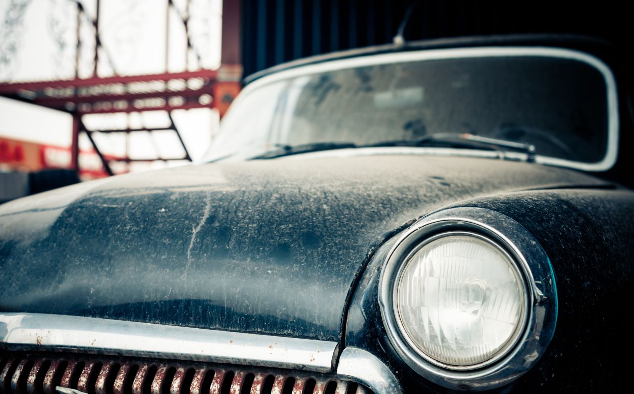carro antigo abandonado - como adquirir um carro por usucapião
