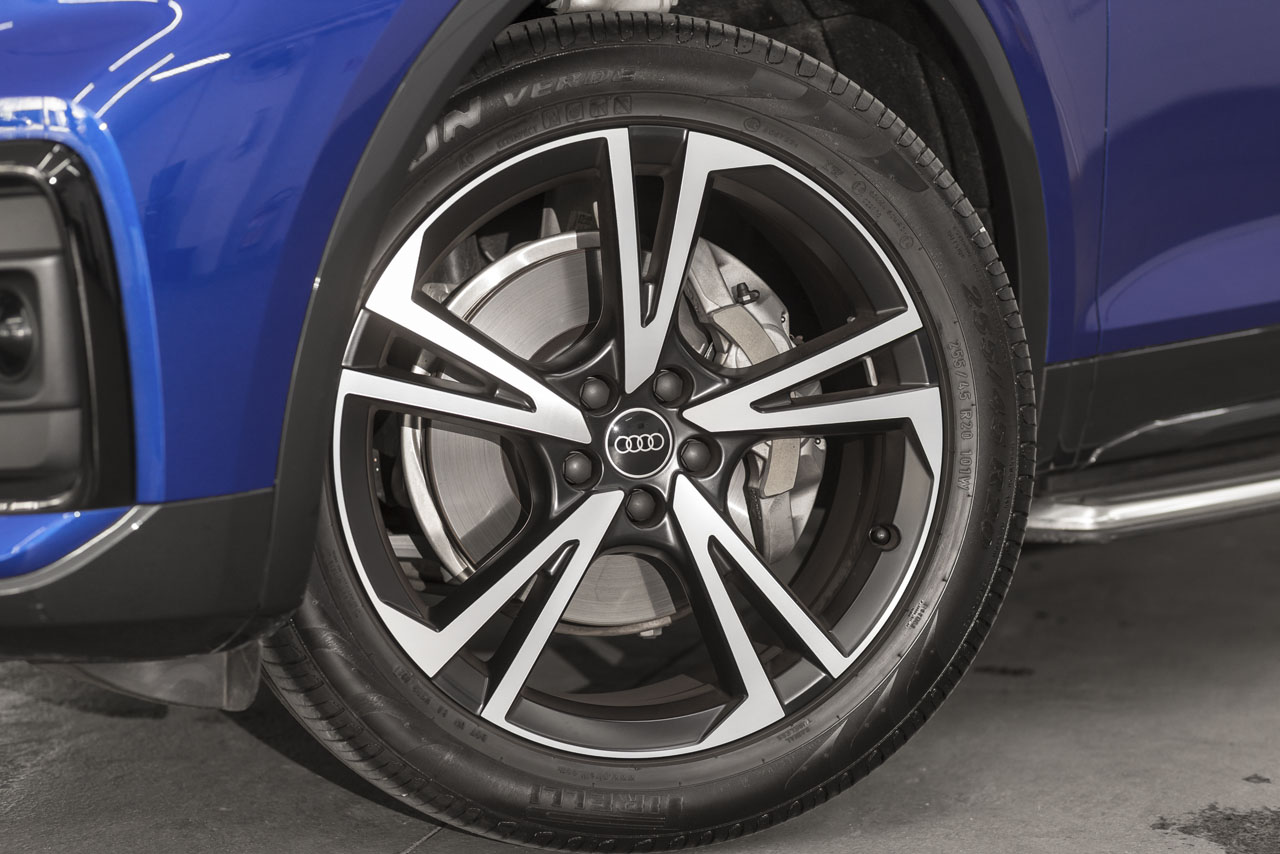 Audi Q5 Sportback - rodas de 20 polegadas
