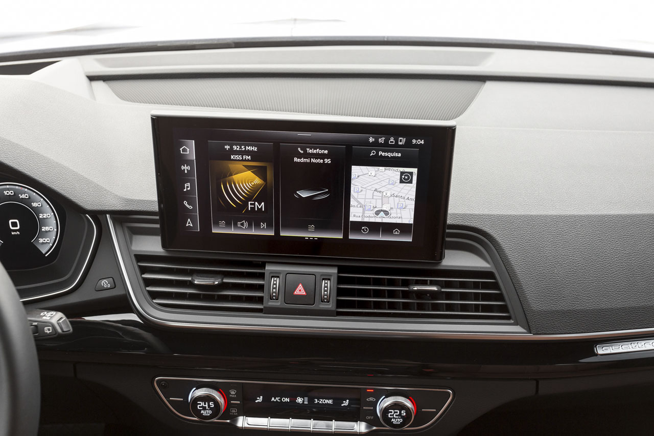 Audi Q5 Sportback - central multimídia MMI touch