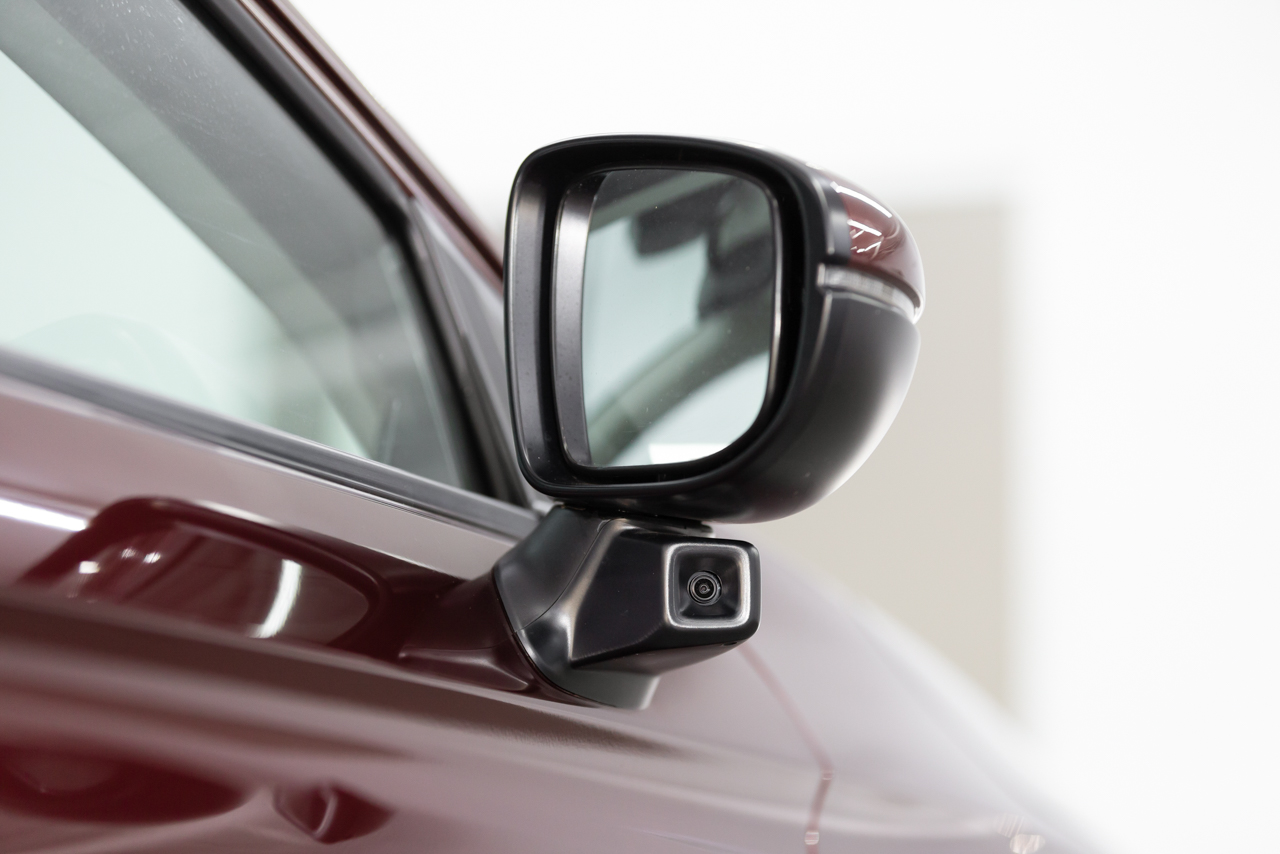 Honda City Hatchback Touring - câmera de ponto cego