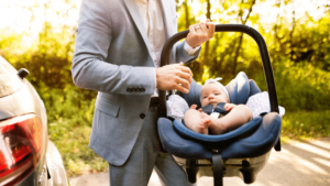 bebê conforto como escolher homem bebê carro