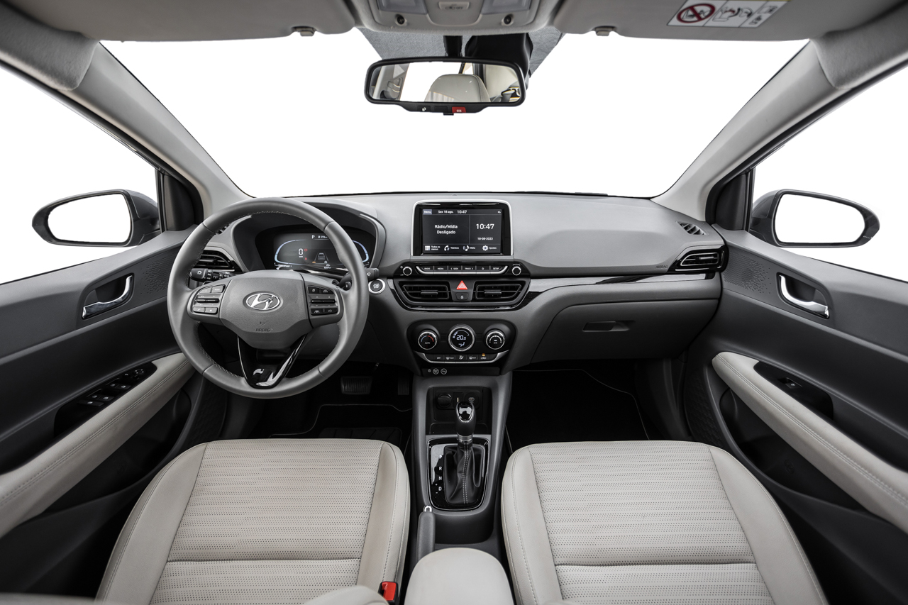 Interior do Hyundai HB20S Platinum Plus